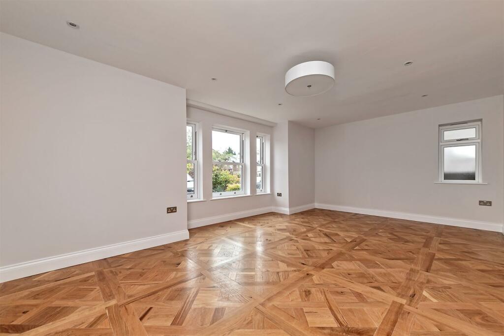 Additional image 10 of Brookmans Avenue, Brookmans Park