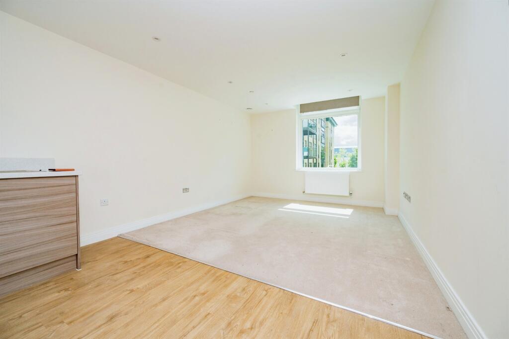 Additional image 5 of Bessemer Road, Welwyn Garden City