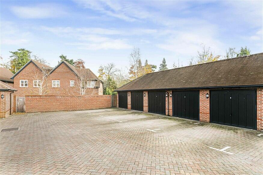Additional image 16 of King Harry Lane, Harpenden, AL3