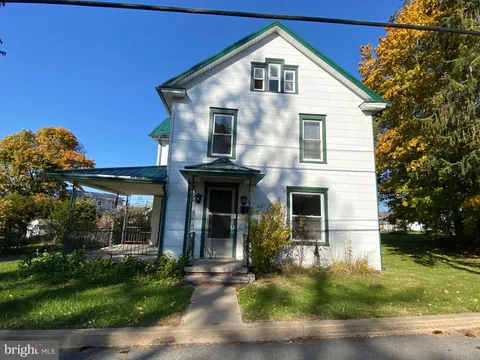 117 S Main Street, Pleasant Gap, PA 16823