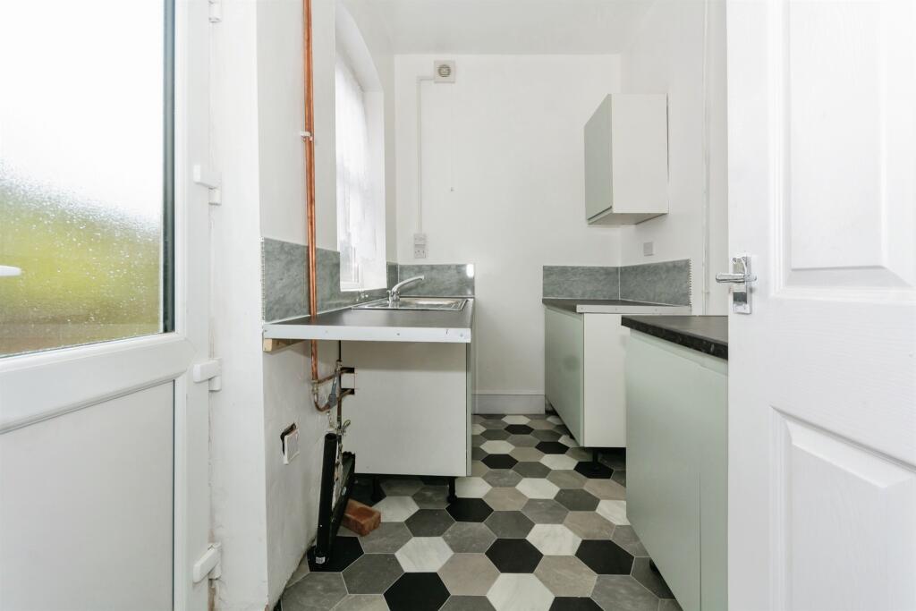 Additional image 8 of Weston Lane, BIRMINGHAM