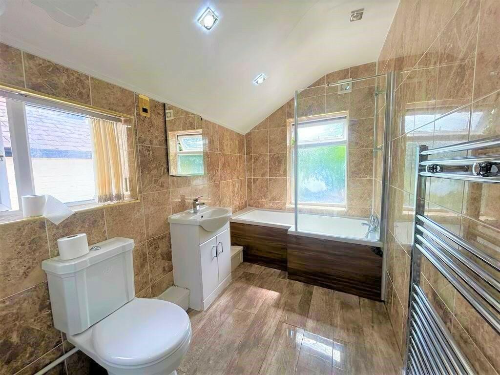 Additional image 4 of Harborne Park Road, Birmingham, B17