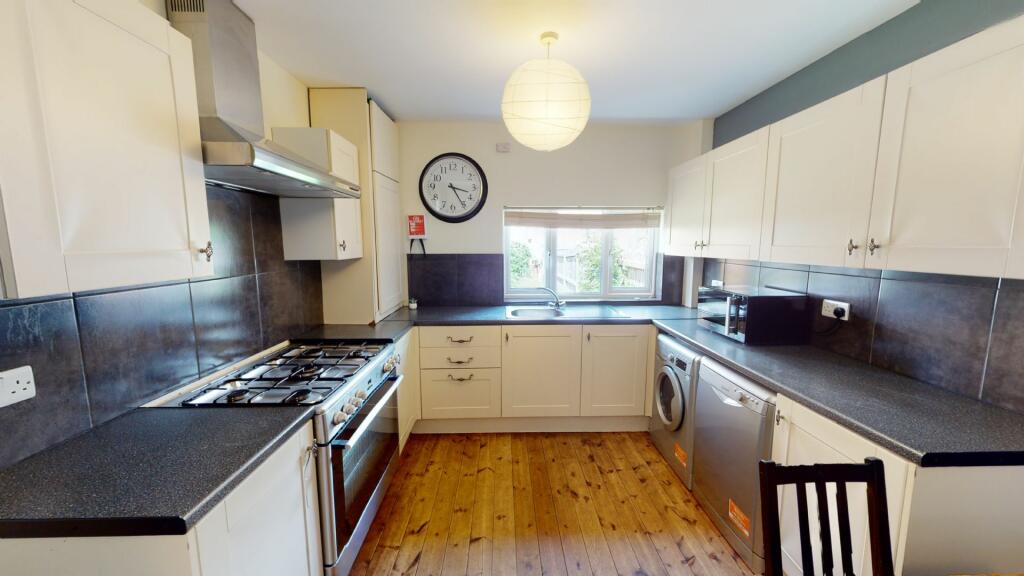 Additional image 22 of 22 Carlyle Road B16 9BJ