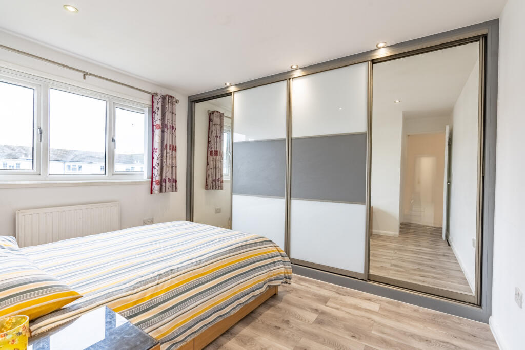 Additional image 8 of Kitchener Close, St. Albans, Hertfordshire, AL1