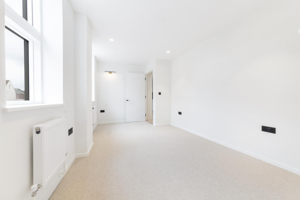 Additional image 7 of Catherine Street, St. Albans, Hertfordshire, AL3