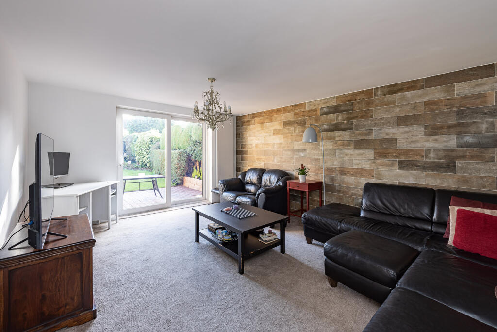 Additional image 5 of Blake Close, St. Albans, Hertfordshire, AL1