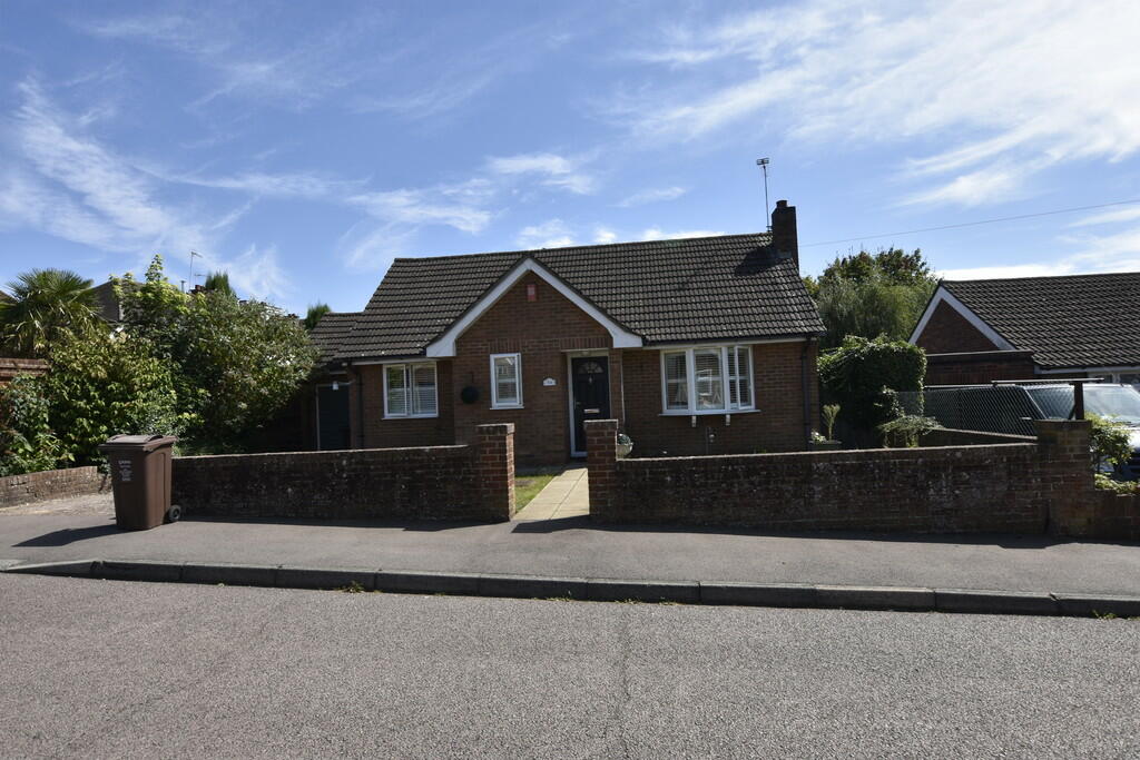 Additional image 8 of Ruscombe Drive, Park Street, St. Albans