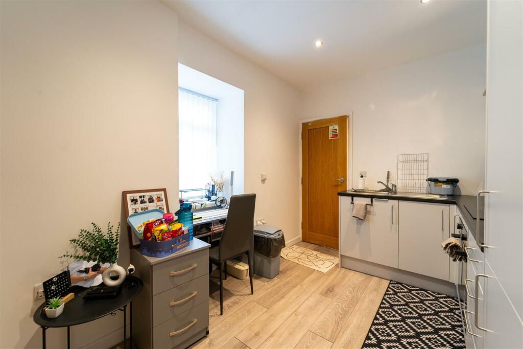 Additional image 3 of Oak Tree Lane, Selly Oak, Birmingham