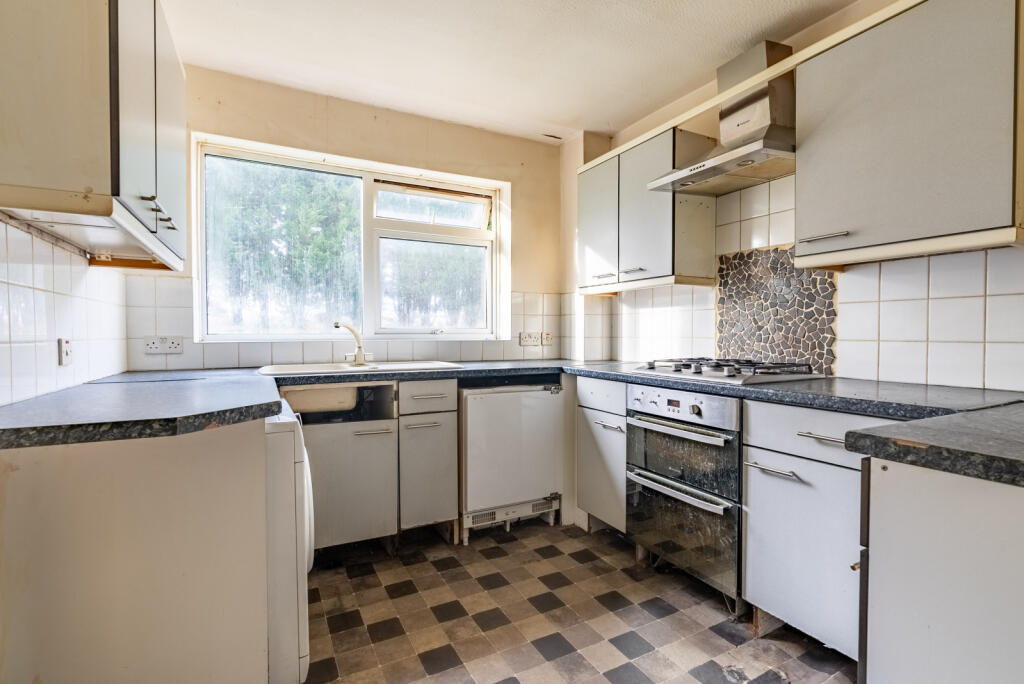 Additional image 4 of Aysgarth Close, Harpenden, Hertfordshire, AL5