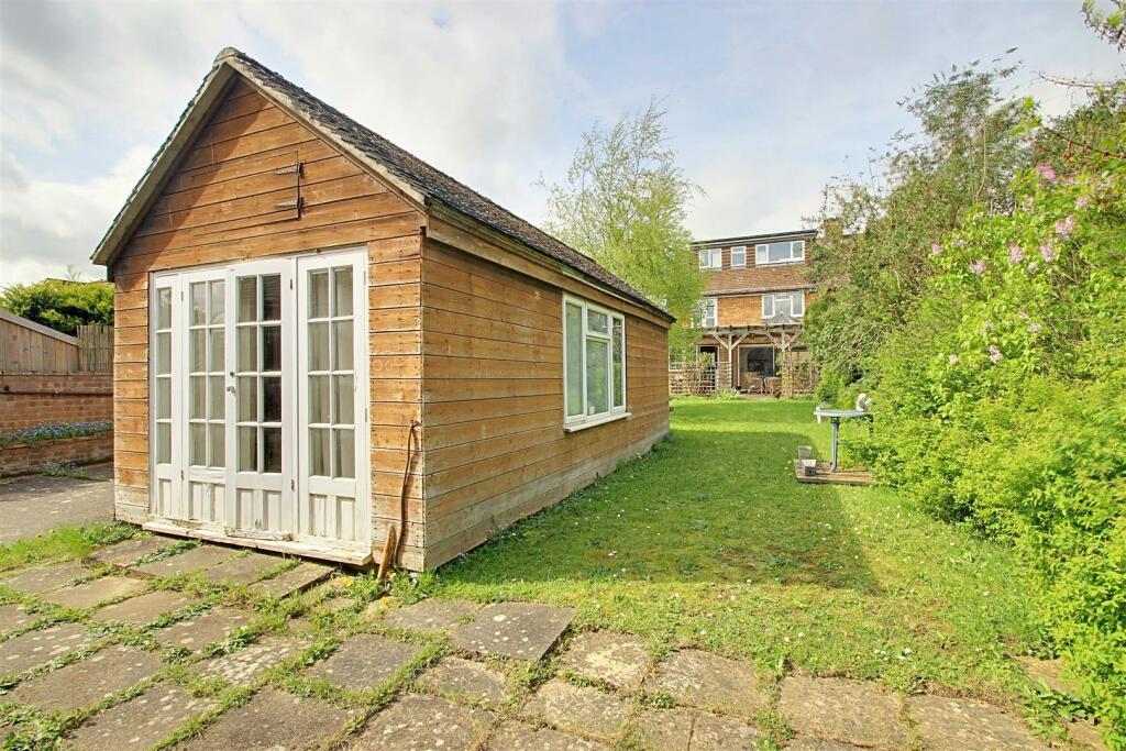 Additional image 35 of Collyer Road, London Colney, St Albans