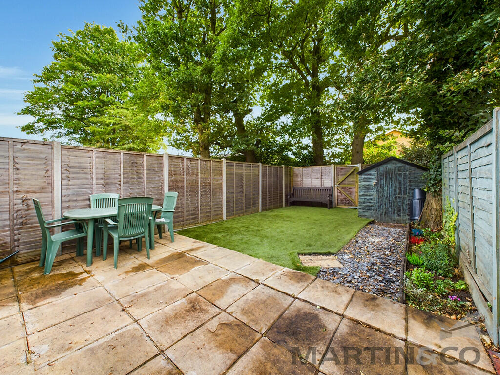 Additional image 20 of Cedarwood Drive, St Albans