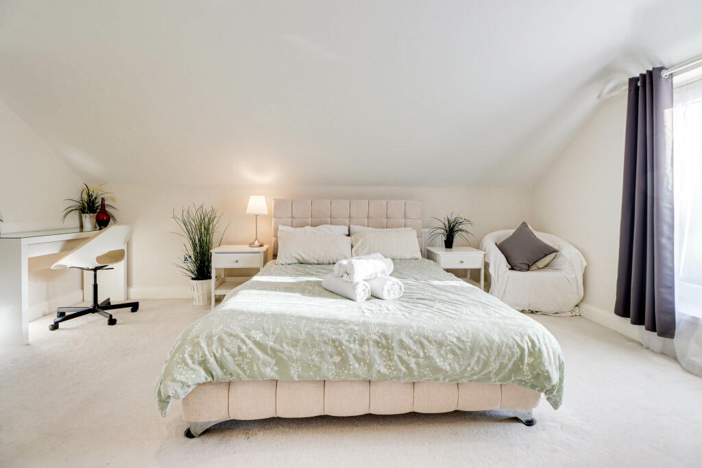 Additional image 4 of Ridge Avenue, Harpenden, Hertfordshire, AL5