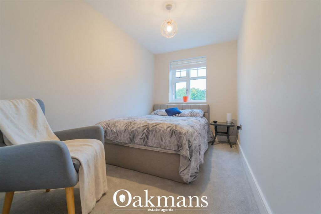Additional image 13 of Oakview, Wake Green Road, B13