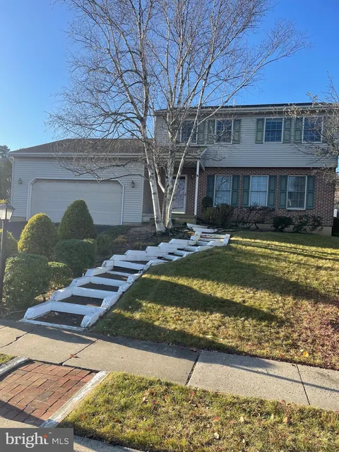 2720 Beacon Drive, Sinking Spring, PA 19608