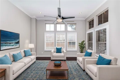 202 Overbrook, Irvine, CA 92620