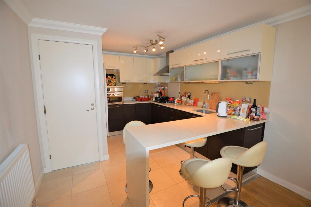 Additional image 4 of Holmes Court