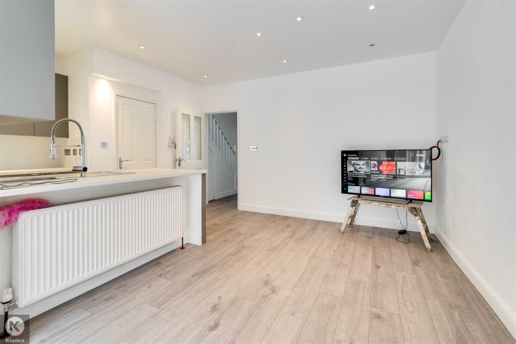 Additional image 3 of Robin Hood Lane, Hall Green