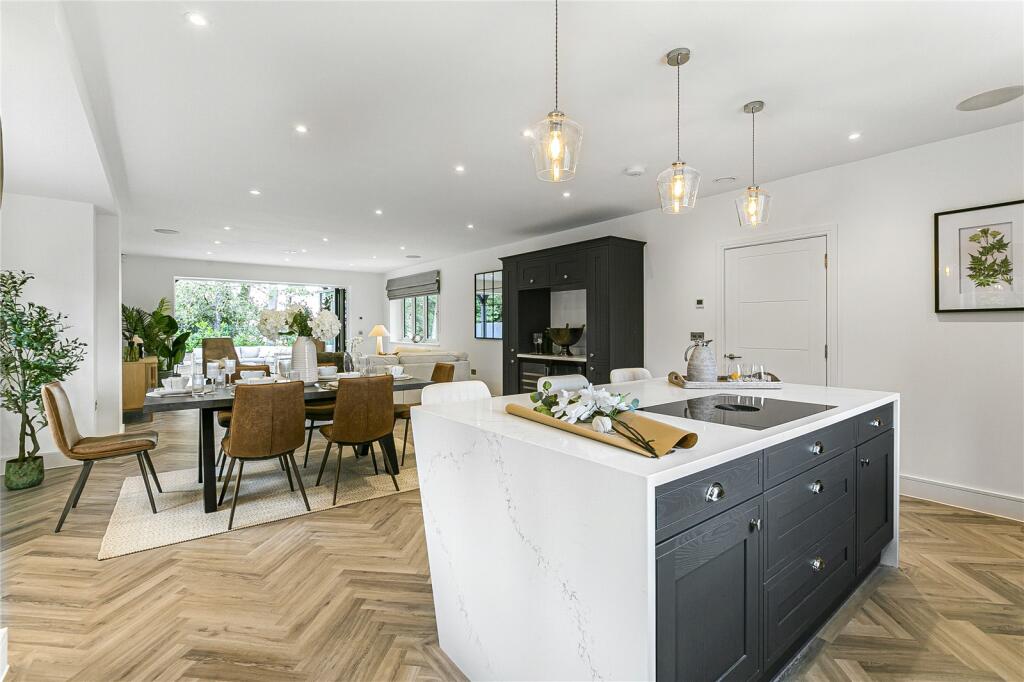 Additional image 7 of Kentish Lane, Essendon, Hertfordshire, AL9