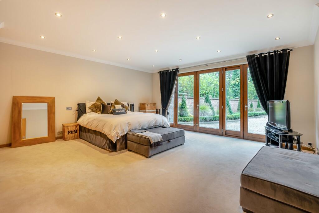 Additional image 13 of Park Street Lane, Park Street, St. Albans, Hertfordshire