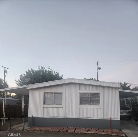 6201 Wible Road Unit 12, Bakersfield, CA 93313