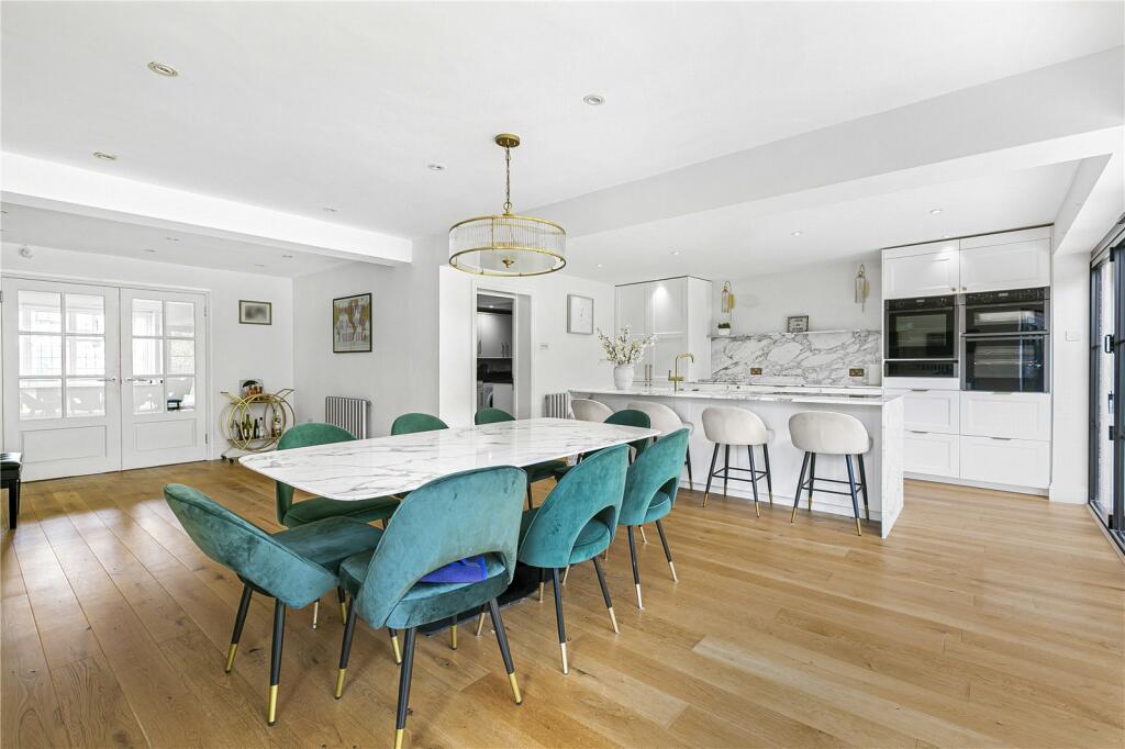 Additional image 3 of Mymms Drive, Brookmans Park, Hertfordshire, AL9