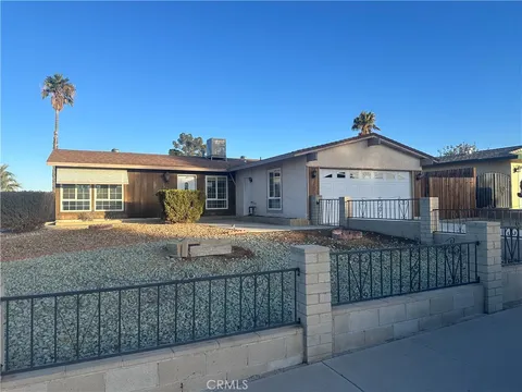 401 Fenmore Drive, Barstow, CA 92311
