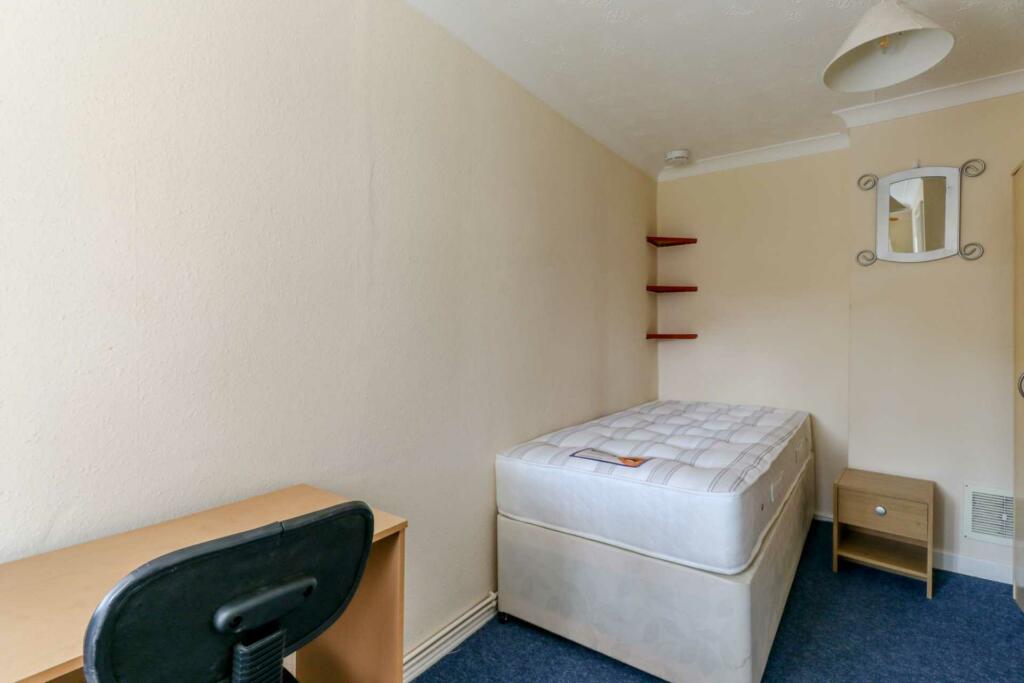 Additional image 11 of Briars Wood, Hatfield