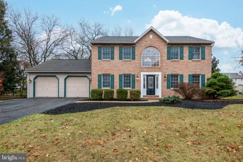 425 Coronet Drive, Blandon, PA 19510