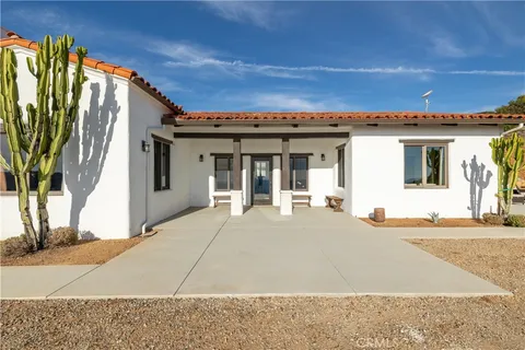 12972 Rancho Heights Road, Pala, CA 92592