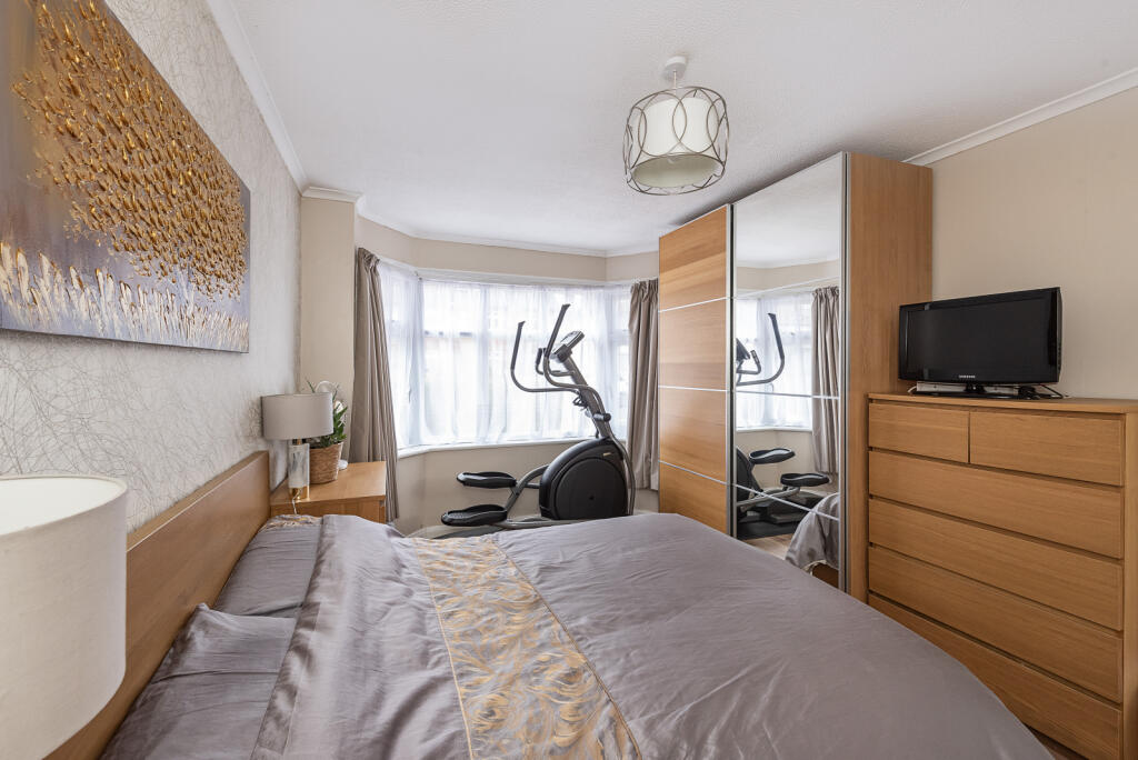 Additional image 13 of Oakwood Drive, St. Albans, Hertfordshire, AL4