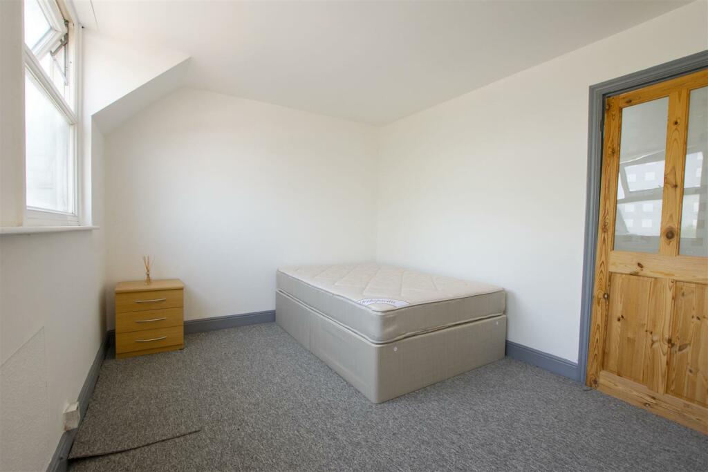 Additional image 7 of Oak Tree Lane, Selly Oak, Birmingham