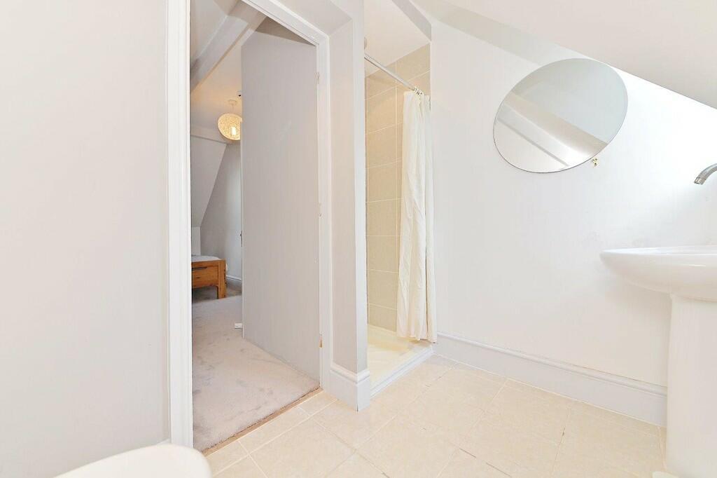 Additional image 28 of 82  Cotton Lane