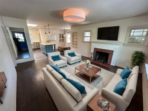 1886 Wagner Street, Pasadena, CA 91107