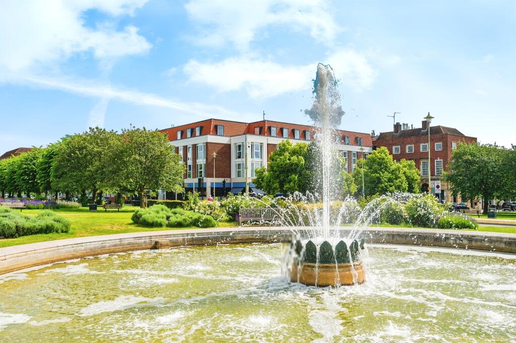 Additional image 11 of Parkway, Welwyn Garden City