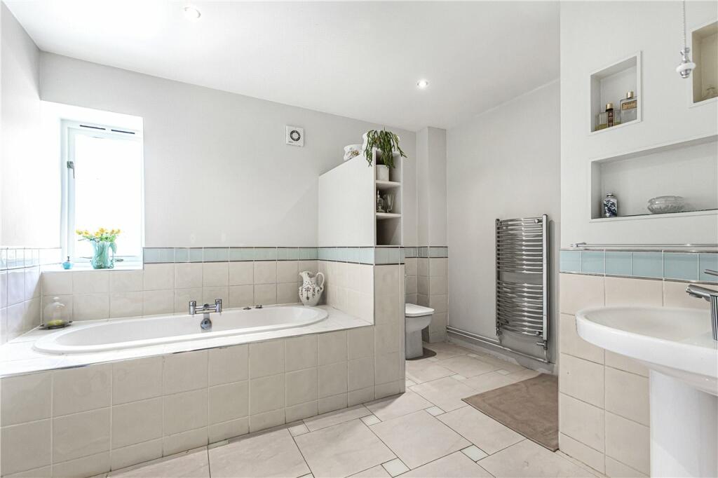 Additional image 19 of Orchard Road, Tewin, Welwyn, AL6