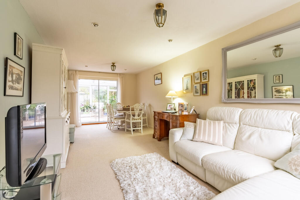 Additional image 17 of Maplefield, Park Street, St. Albans, Hertfordshire, AL2