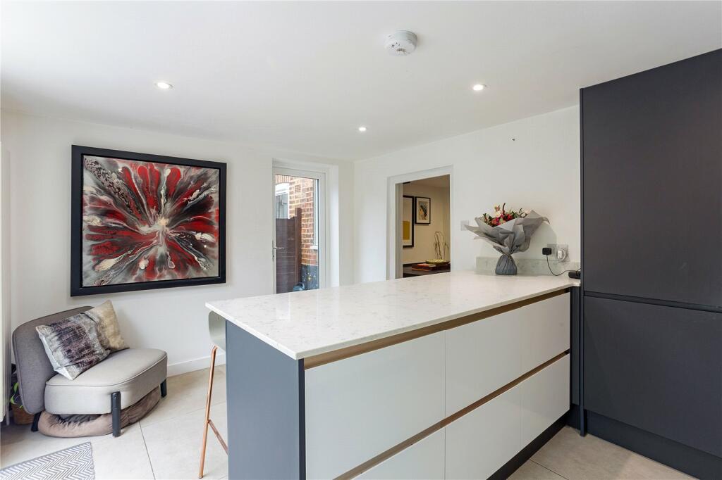 Additional image 11 of Coldharbour Lane, Harpenden, Hertfordshire, AL5