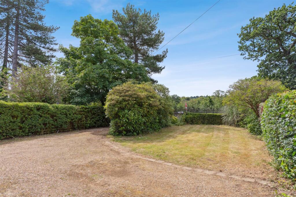 Additional image 13 of Hertford Road, Digswell, Welwyn