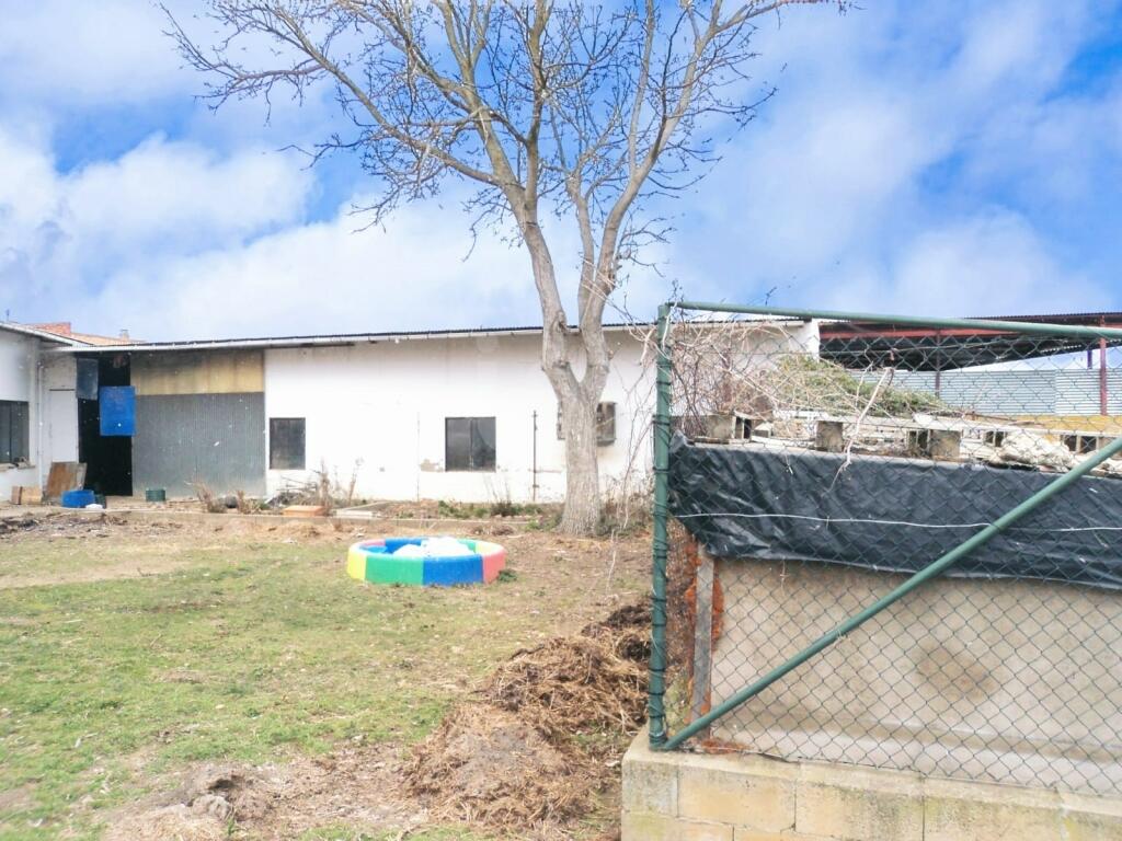 Additional image 3 of Castile-Leon, Leon, León, Spain