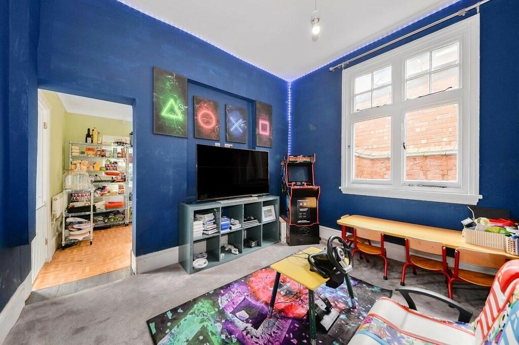 Additional image 9 of 82  Cotton Lane