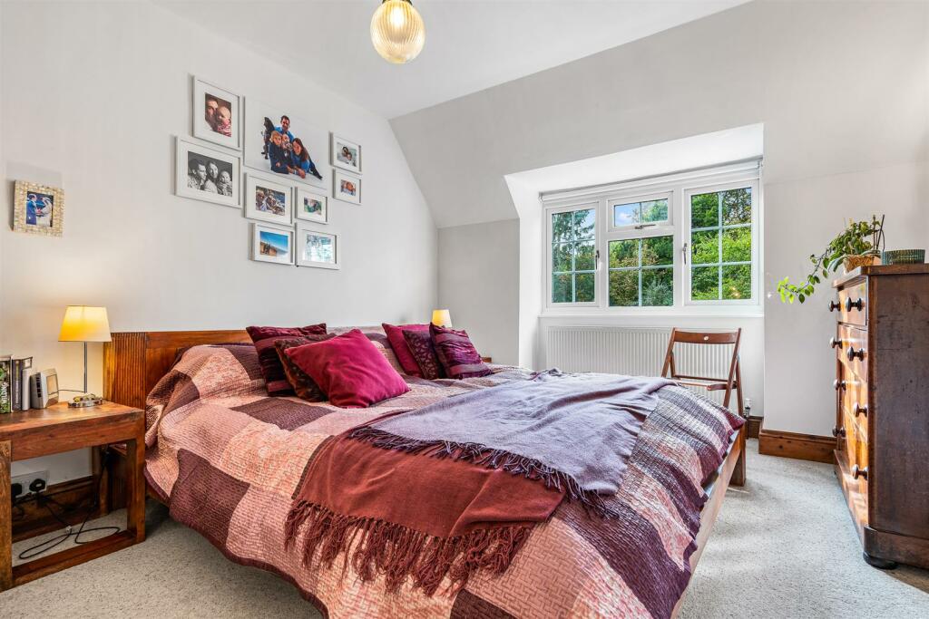 Additional image 13 of Pottersheath Road, Welwyn