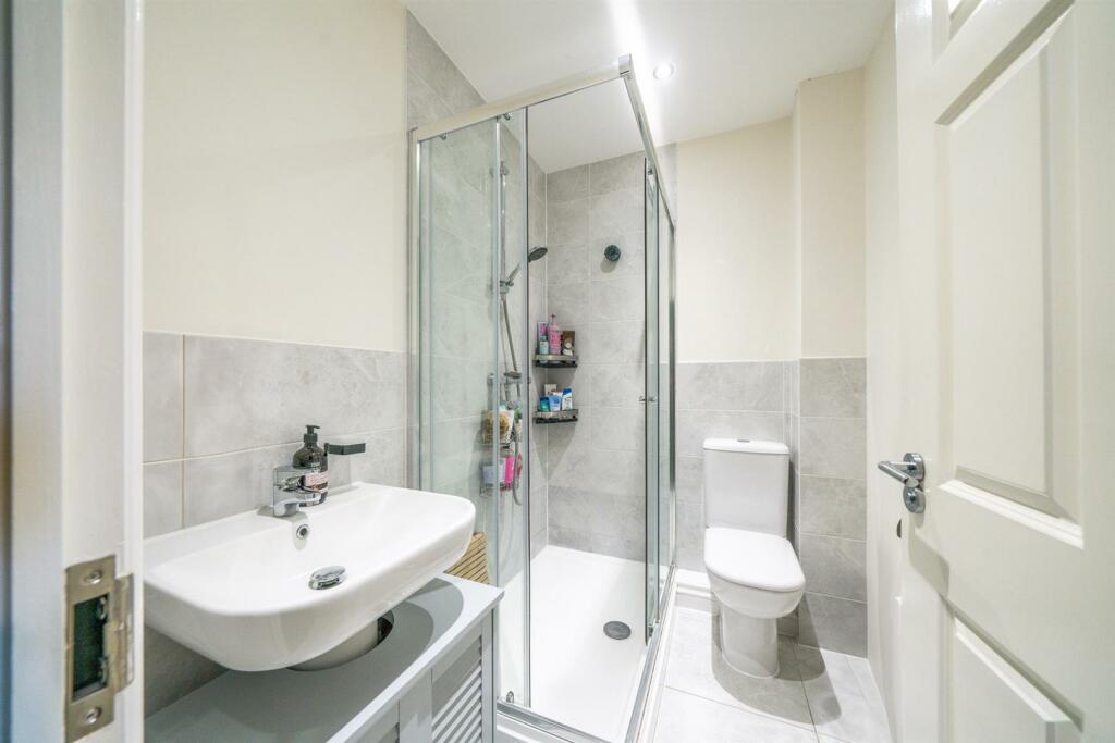 Additional image 8 of Neville Close, St. Albans