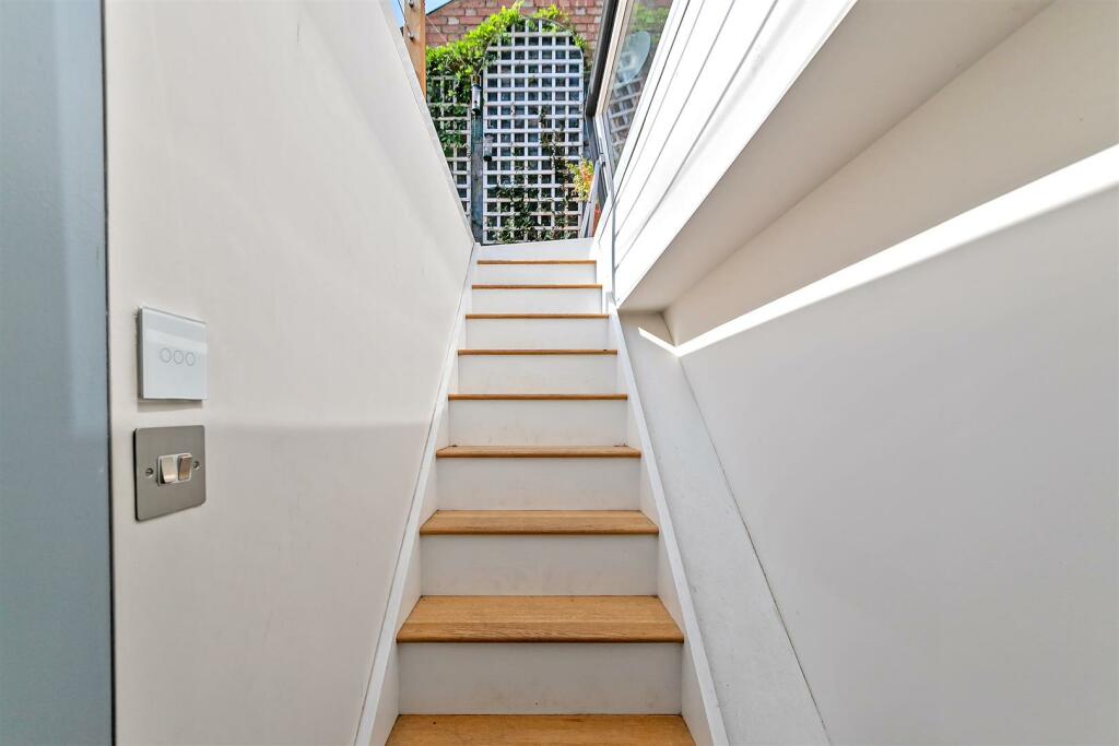 Additional image 26 of Spicer Street, St Albans