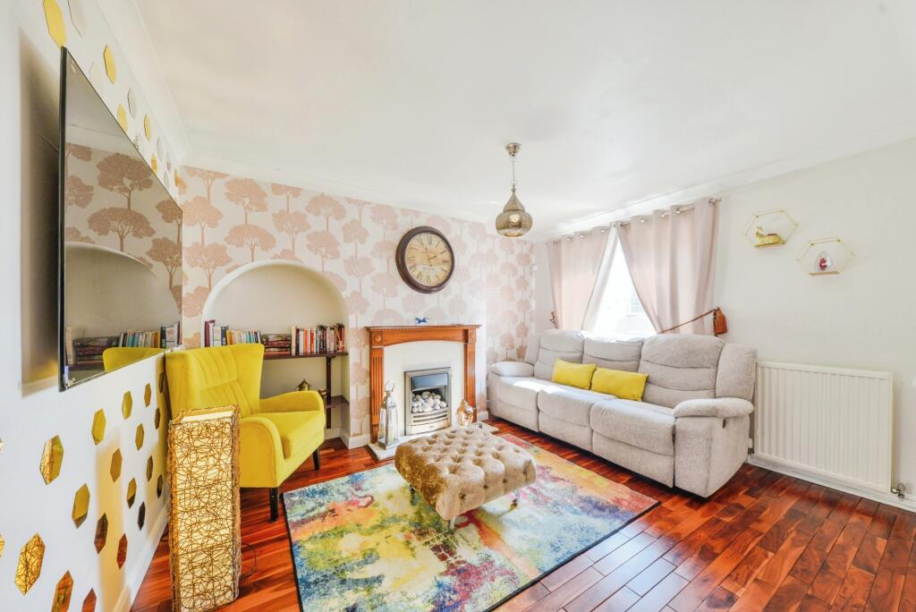 Additional image 8 of Walnut Grove, Welwyn Garden City, AL7