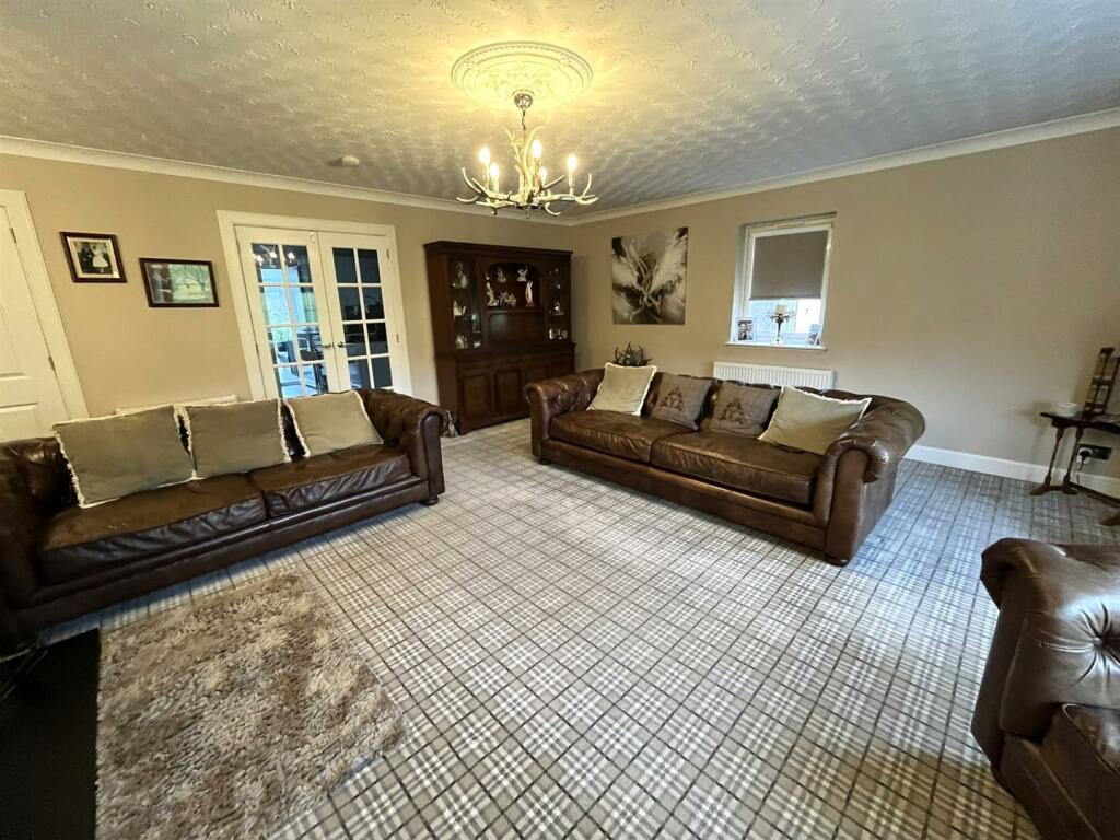 Additional image 5 of Dufftown