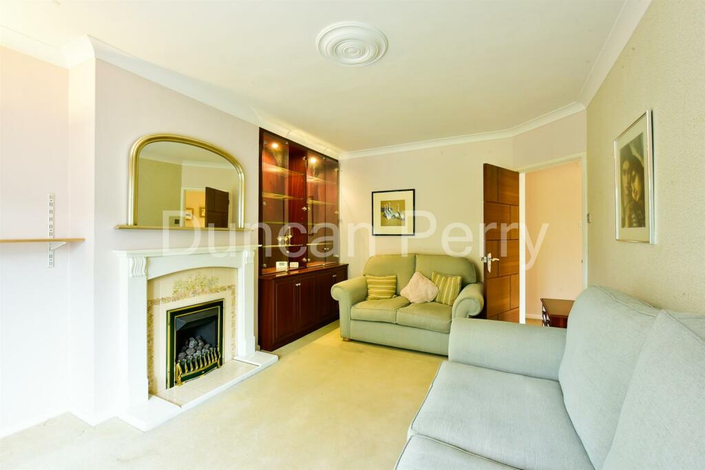 Additional image 20 of Skimpans Close, Welham Green
