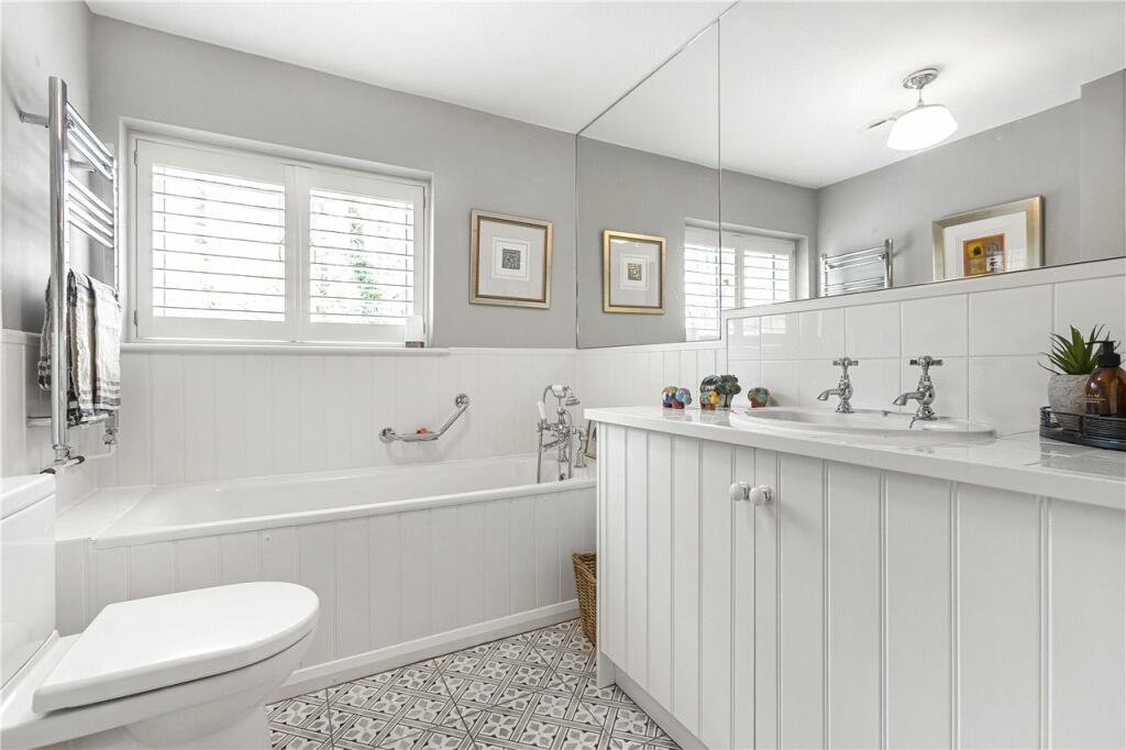 Additional image 21 of Tewin Close, Tewin, Welwyn, AL6