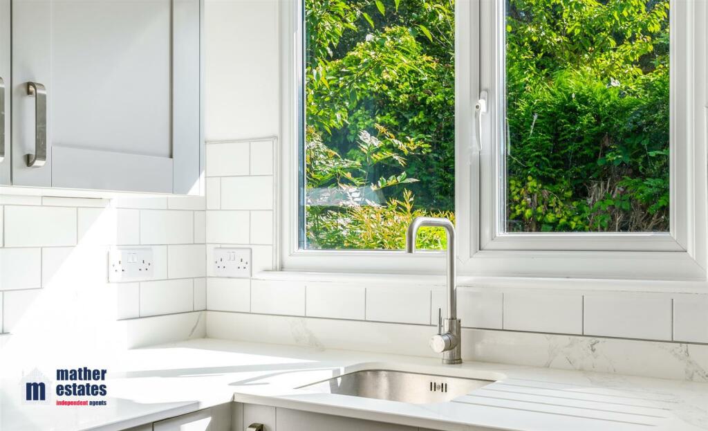 Additional image 5 of Spielplatz, Lye Lane, Bricket Wood