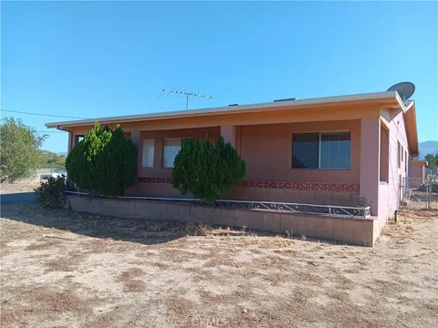 12800 E Avenue W11, Pearblossom, CA 93553