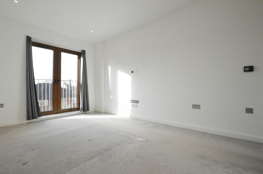 Additional image 2 of Ziggurat House, St Albans, AL1